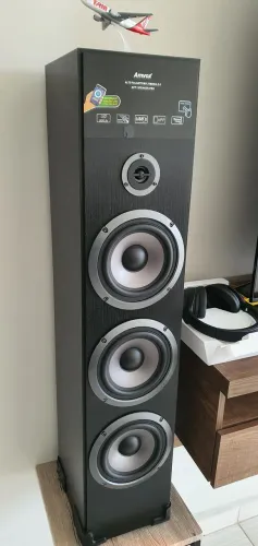 Caixa de Som Amvox  Bluetooth exelente estado *65.