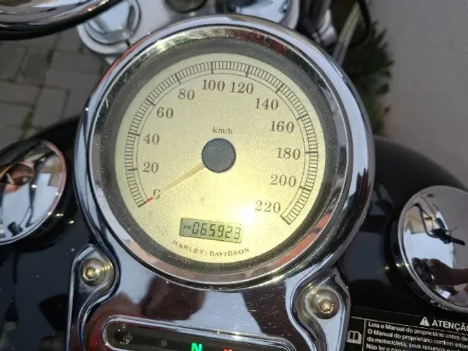 Vendo ou troco por veículo antigo ou moto  menor valor até 25k