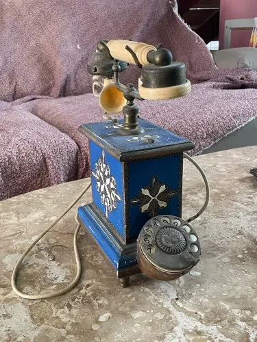 Telefone antigo relíquia