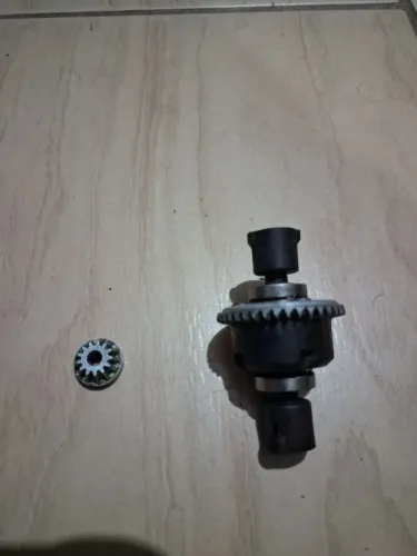 Rc Automodelo Diferencial e pinhão Kyosho fazer 