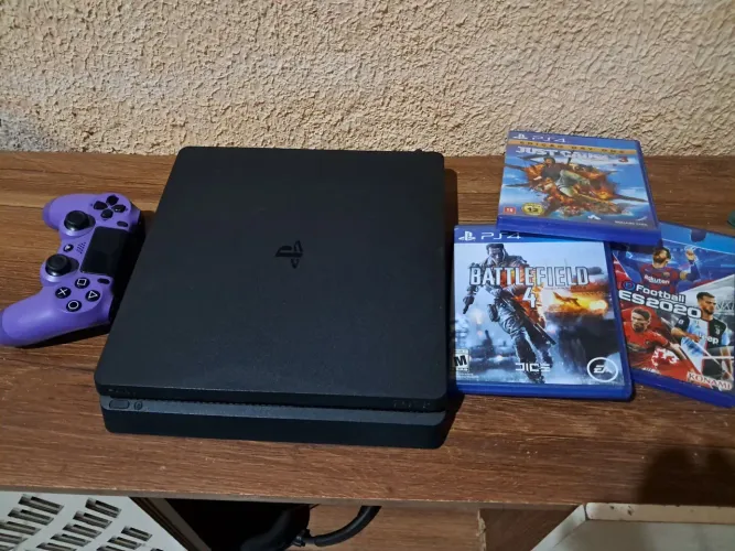 Ps4 slim 1TB