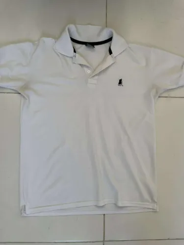Camiseta polo  tamanho G - cor branca