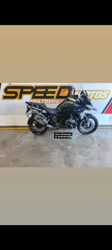 BMW R1250 GS triple Black