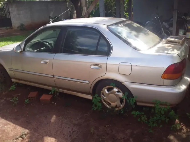 Honda Civic Sedan EX 1.6 16V Aut. 4P (nacion.) 1998