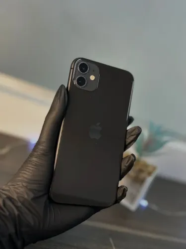 iPhone 11 64GB - Com garantia loja física 