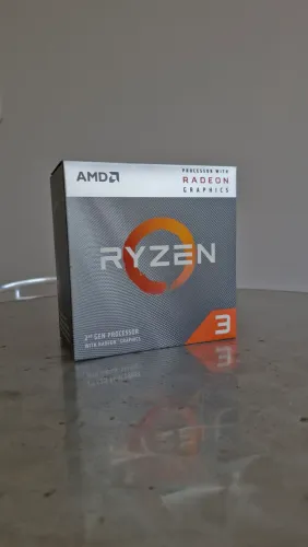 Processador Ryzen AMD R3 3200G