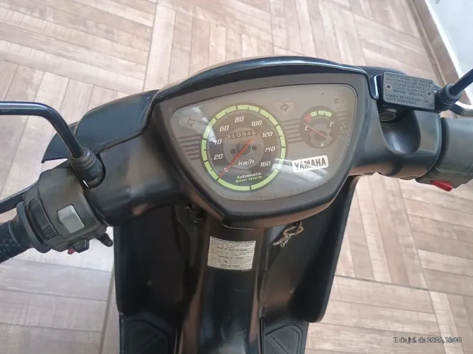 Moto em bom estado de conservação 