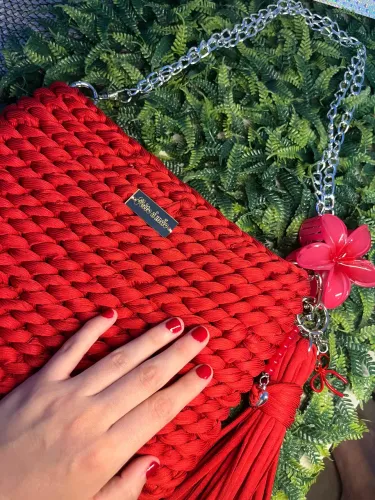 Bolsas em crochê fio de malha