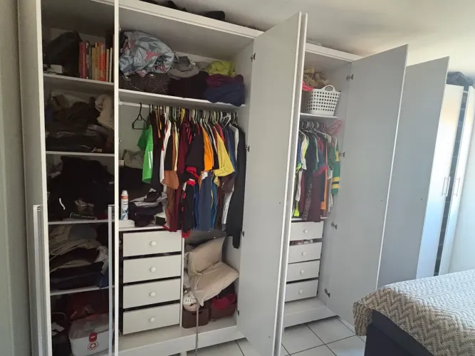 Guarda roupa