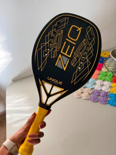 Raquete Zeiq de beach tennis