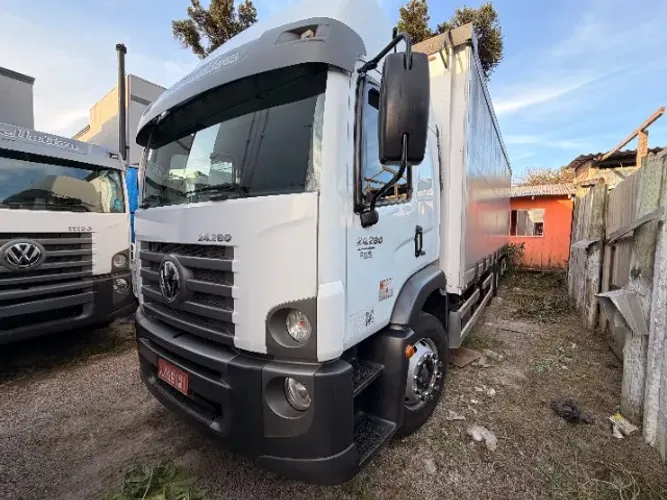 24-280 constellation com apenas 60mil km originais teto alto com sider