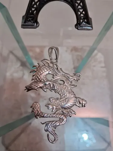 Pingente Dragão  12G de prata 53mm