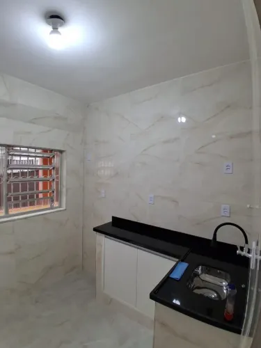 Apartamento todo reformado,1 Quarto , com Closet e Vaga de Garagem!