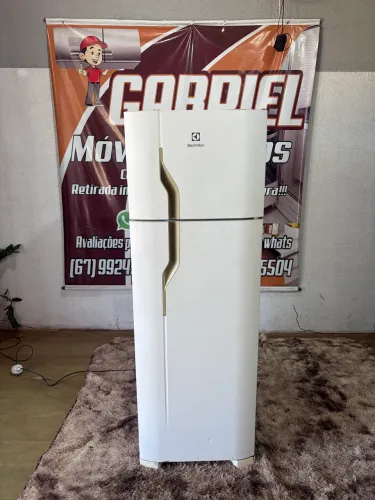 Geladeira Electrolux degelo seco ( entrego)