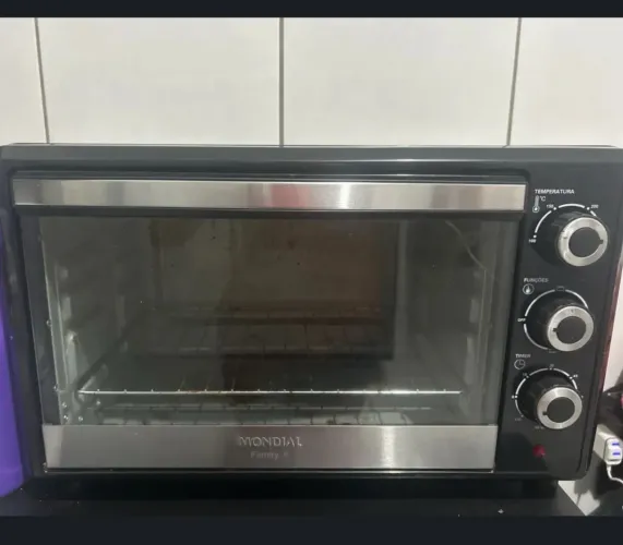 Vendo forno elétrico mundial Familly semi novo 