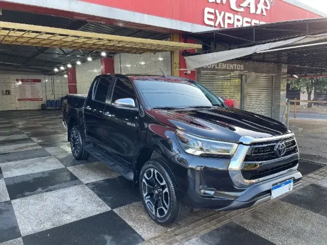 Toyota Hilux CD SRX 4X4 2.8 TDI 16V Diesel Aut. 2018