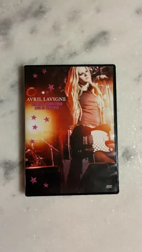 Avril Lavigne - The Best Damn Tour