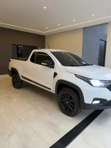 Fiat Strada Freedom 1.3 Flex 8V CS Plus 2021
