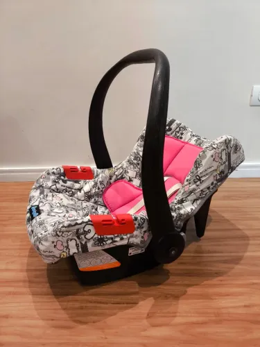 Bebê conforto Burigotto rosa