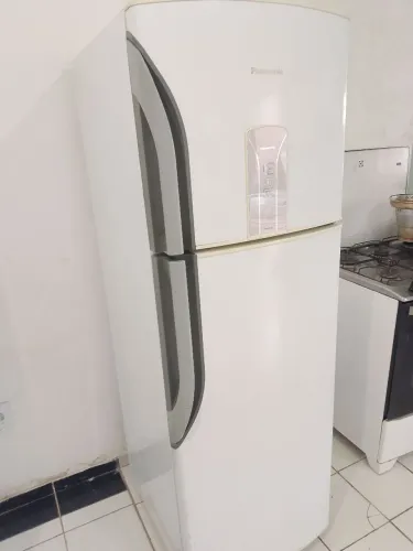 Geladeira Panasonic frost free