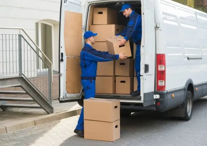 Pago pra ajudar transporte de mudança.