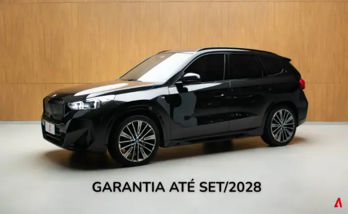 BMW IX1 Xdrive 30 M Sport (elétrico) 2024