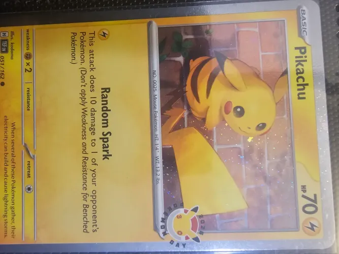 Pikachu 30 anos, carta inglês rara