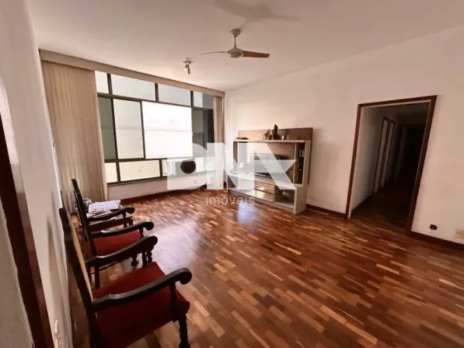 Apartamento : / Residencial / Copacabana