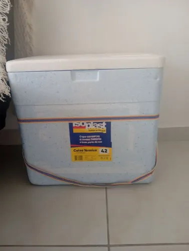 Caixa de isopor 42litros
