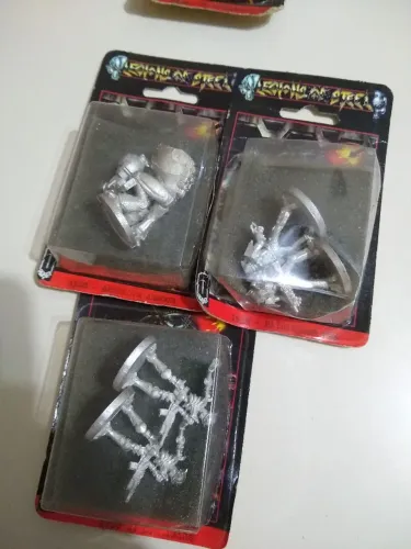 Conjunto Miniaturas Legions of Steel Lacradas - Lote 11