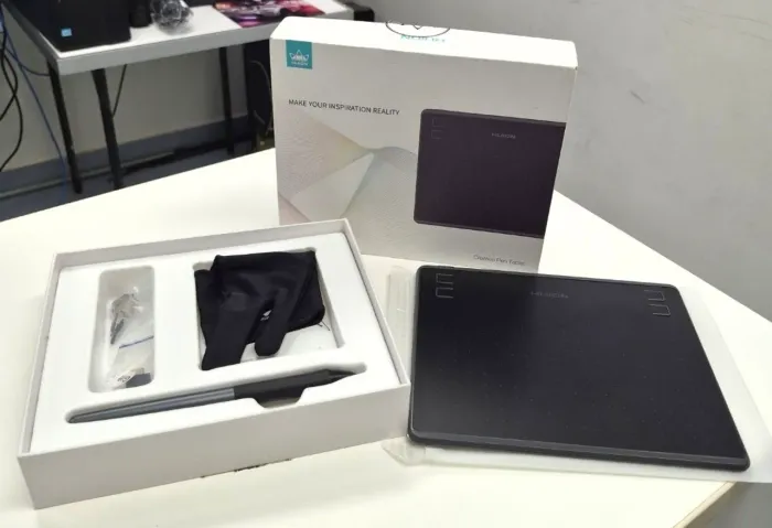 Mesa Digitalizadora Huion HS64