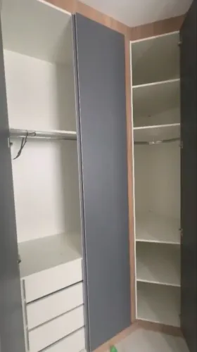 Roupeiro casal + criados mudo 