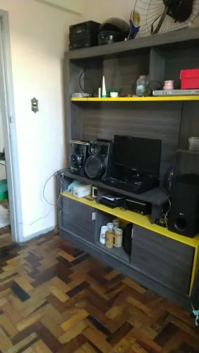 Apartamento em Avenida Farrapos - Floresta - Porto Alegre/RS