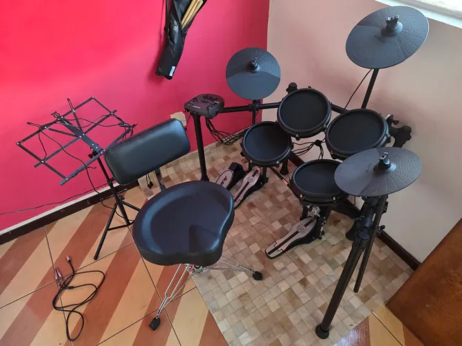 Bateria Alessi / Pedal duplo Mapex