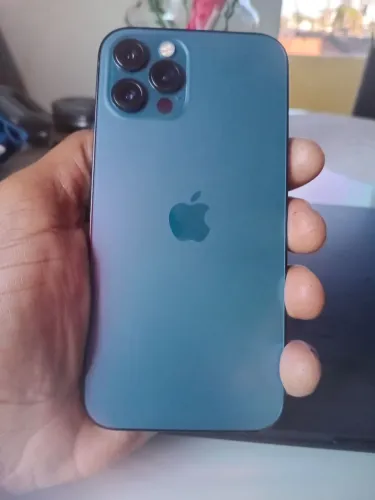 Iphone 12 pro 256GB todo original.