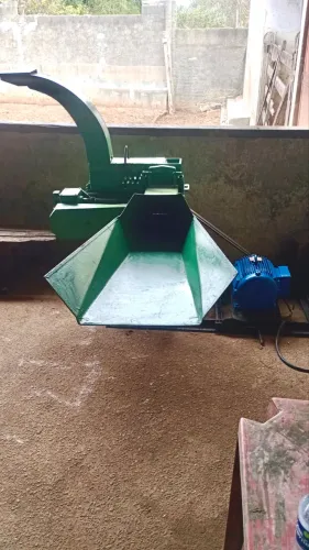 Máquina de silagem