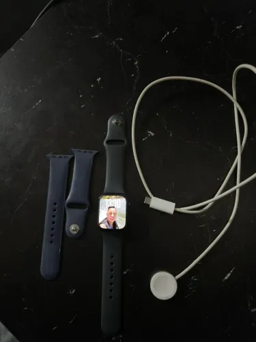 Smartwatch série 7 4mm bateria 84% carregador original