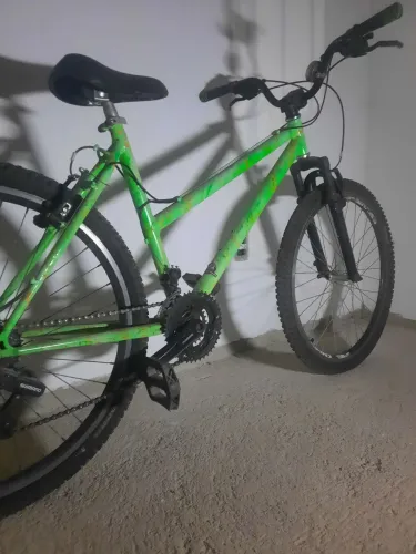 Vendo bike linda em perfeito estado!