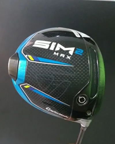 DRIVE TAYLORMADE SIM2 MAX
