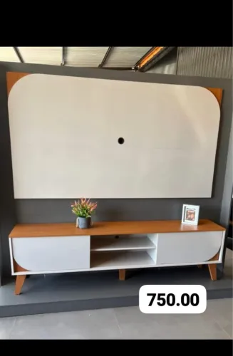 Painel com rack