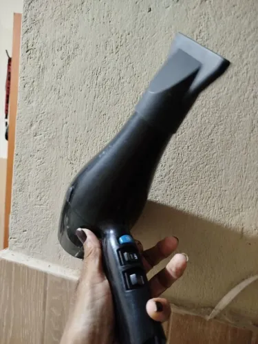 Secador de cabelo