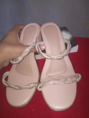 Sandália Tamanco feminino bege