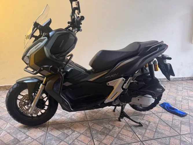 ADV 150 23/24