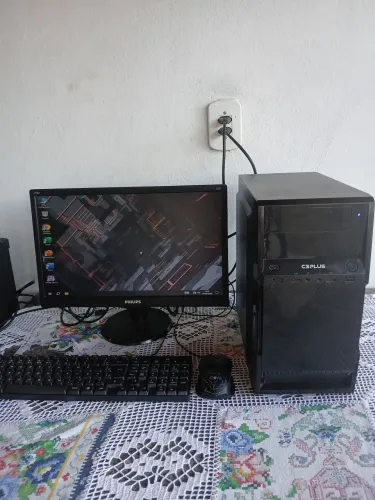 Pc i5 com placa de vídeo