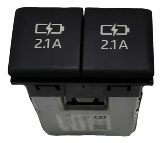Tomada Usb Dupla Toyota Yaris 2024 Preto