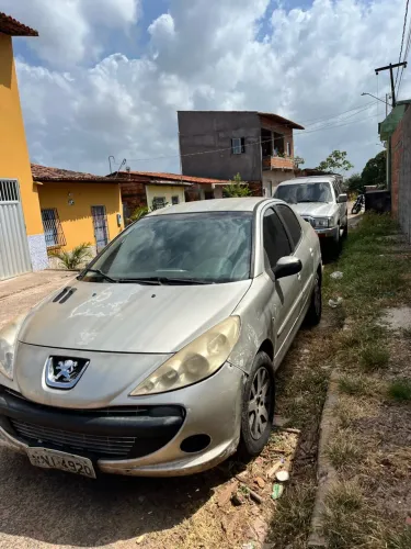 Peugeot 207 Sed. Passion XR Sport 1.4 Flex 8V 4P 2011