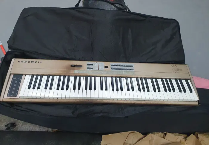 Kurzweil SP76