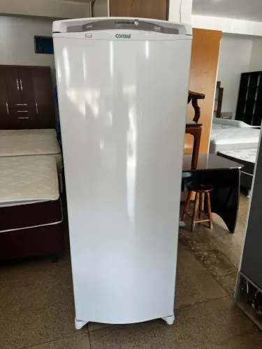 Geladeira Consul facilite Frost free de 365 litros de capacidade 