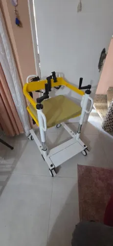 Cadeira de Transferência Multifuncional