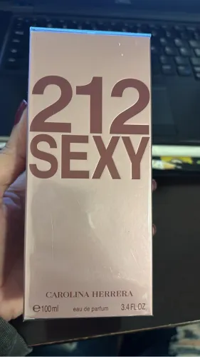Perfume 212 sexy feminino 100 ml